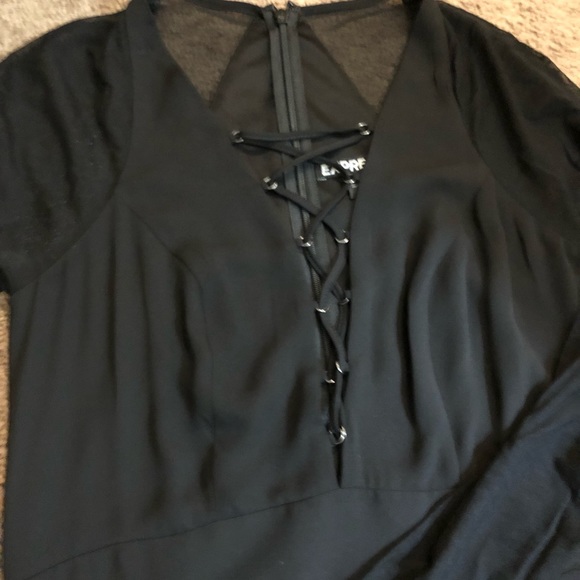 Black Dress - Picture 6 of 8